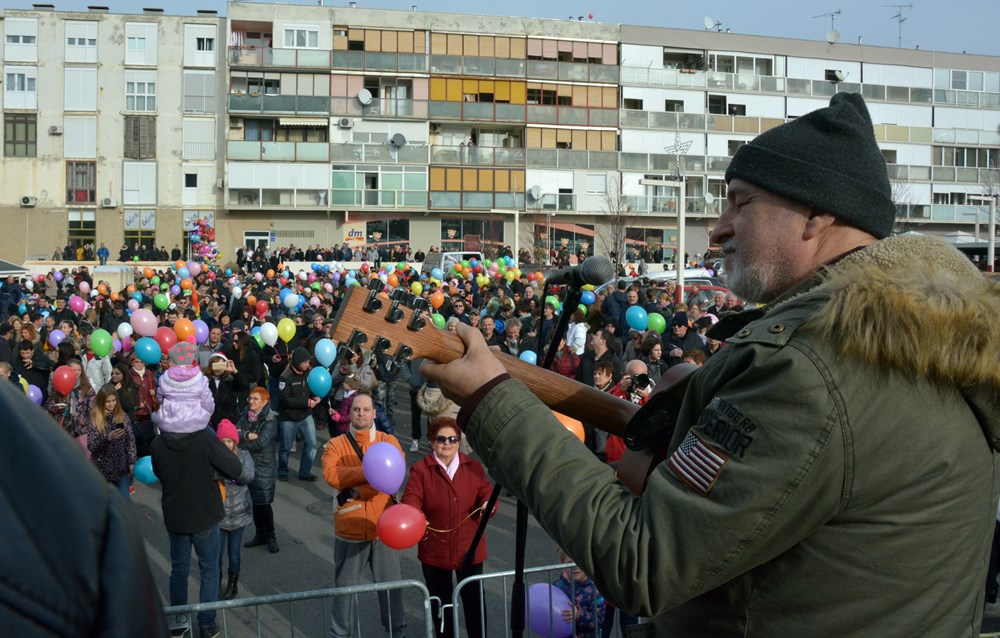 PULA, 31.12.2018. - ZADNJI DAN, TRZNICA VERUDA, DOCEK NOVE GODINE U PODNE, KLIZALISTE, GUSTAFISnimio Neven LAZAREVIC